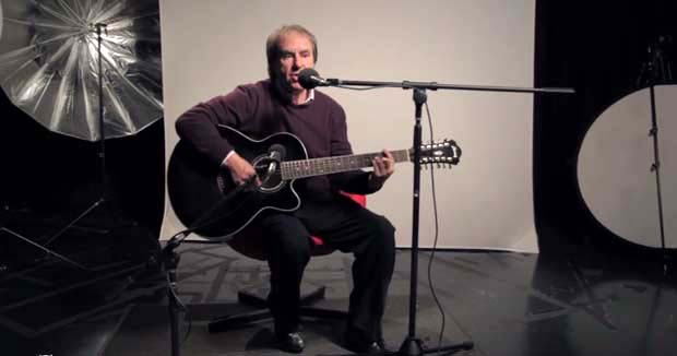 Video: Chris De Burgh: There Goes My Heart Again